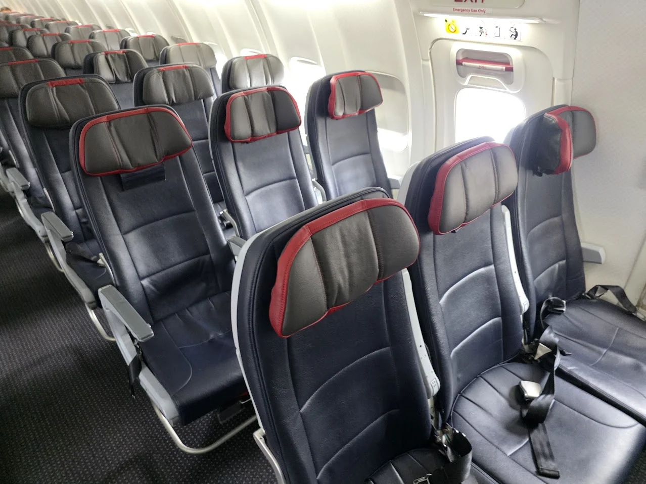 American Airlines Enhances Seat Selection and Snack Reservations for Frequent Flyers