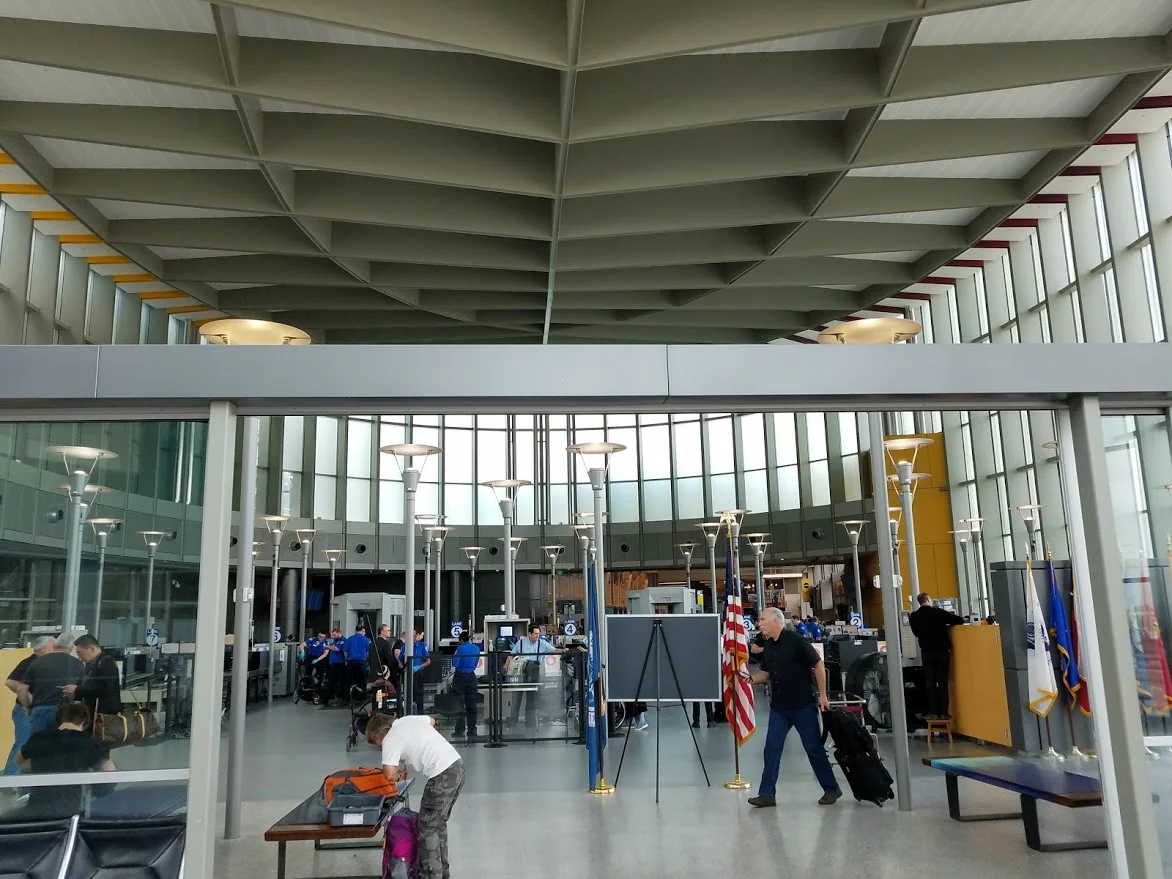 Meeting at Airport Gateside