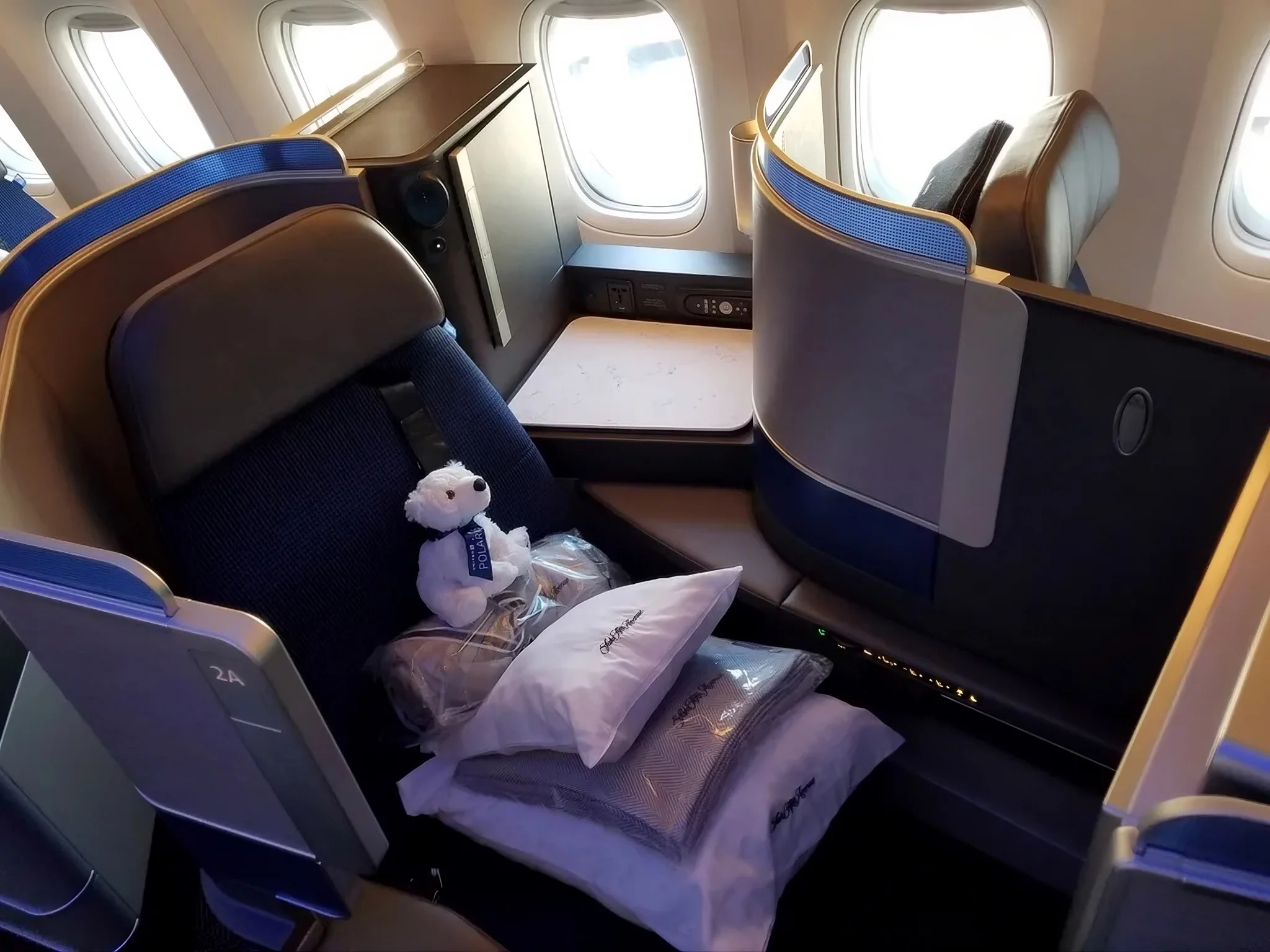 Smart Strategy for Transferring United Airlines Miles Without Fees