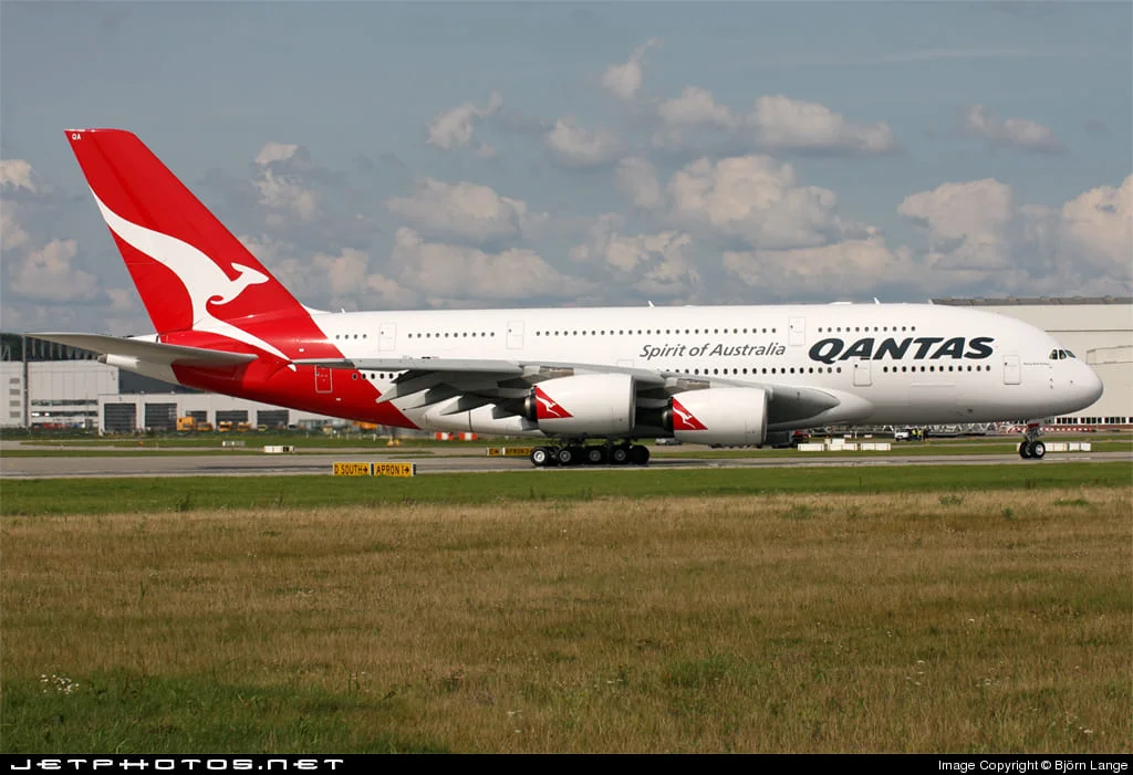 Qantas Accelerates Airbus A380 Retirements Amid Rising Operational Costs